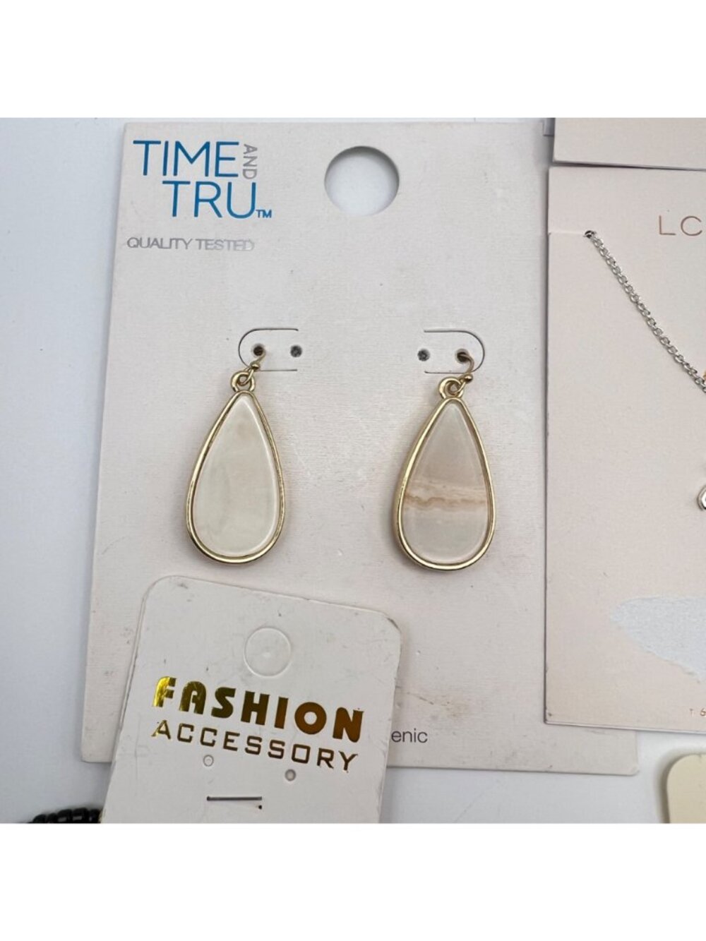 NWT Mixed Jewelry Lot Earrings Necklaces Bracelet Ring Sugarfix Lauren Conrad - Picture 11 of 16